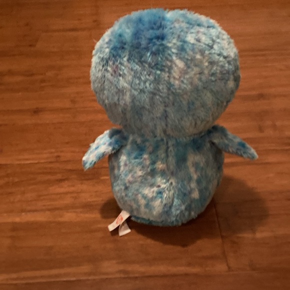 Ice Cube the penguin - Picture 3 of 3